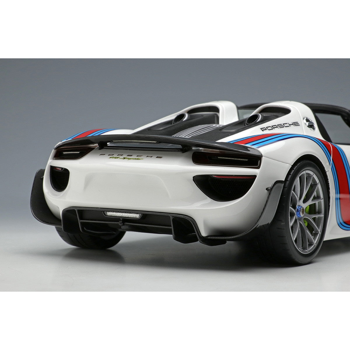 【予約安心出荷】[MDL] EIDOLON COLLECTION(アイドロンコレクション) 1/18 Porsche 918 Spyder Weissach package 2011 ホワイト(マルティニストライプ) 完成品 ミニカー(EML089A) EIDOLON(アイドロン) (2025年3月)