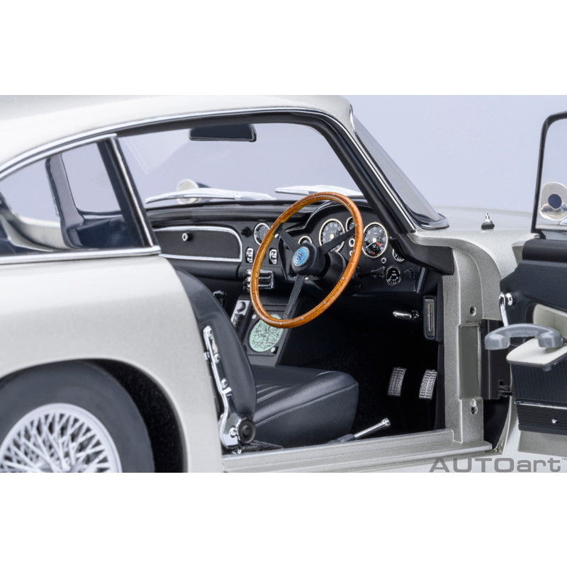 【新品即納】[MDL] 1/18 アストンマーチン DB5 「007/ゴールドフィンガー」 ボンドカー 完成品 ミニカー(70296) AutoArt(オートアート)(20241130)