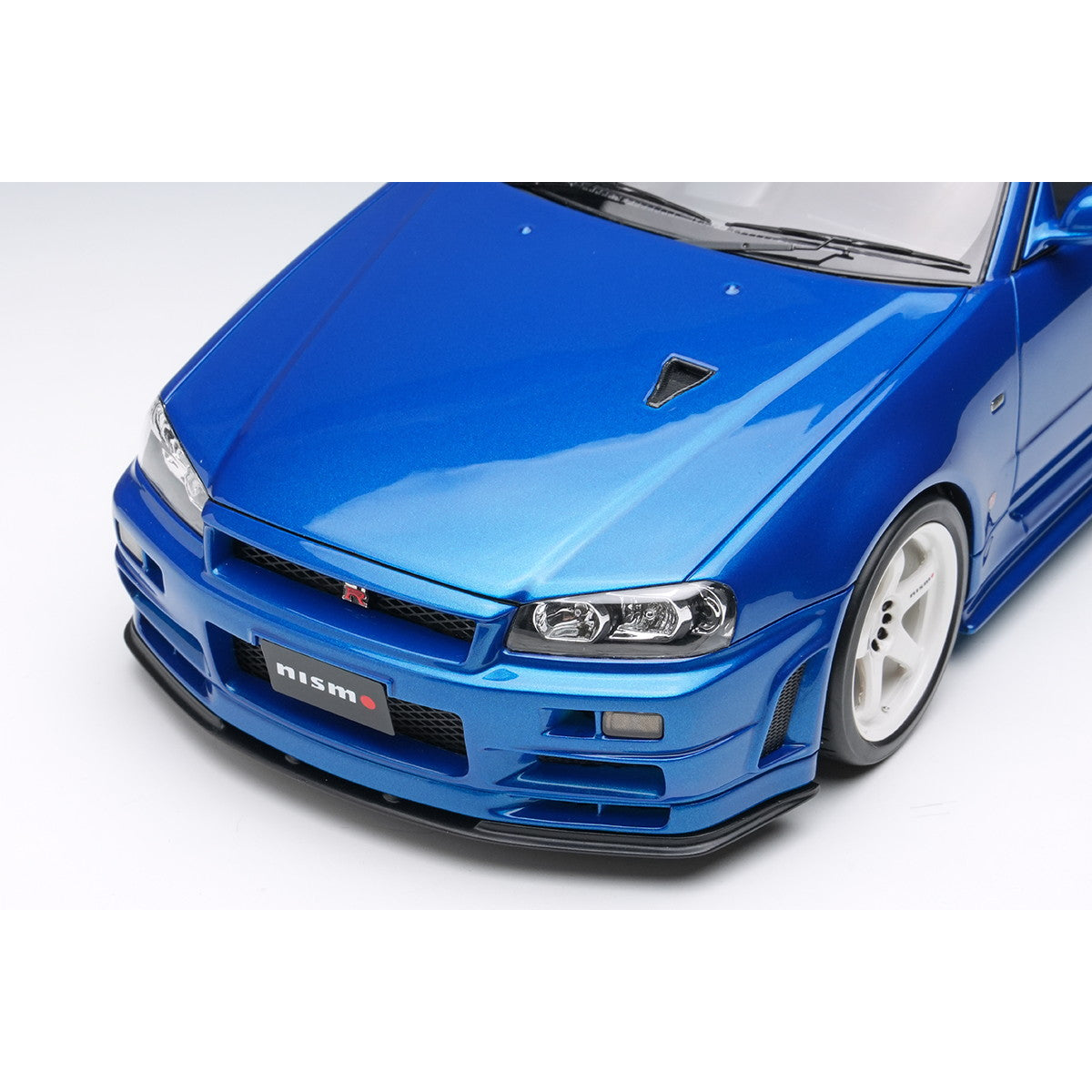 【予約安心出荷】[MDL] 1/18 日産 スカイラインGT-R(BNR34 NISMO S-tune Version) 2004(ベイサイドブルー) 完成品 ミニカー(EML136A) EIDOLON(アイドロン) (2025年4月)