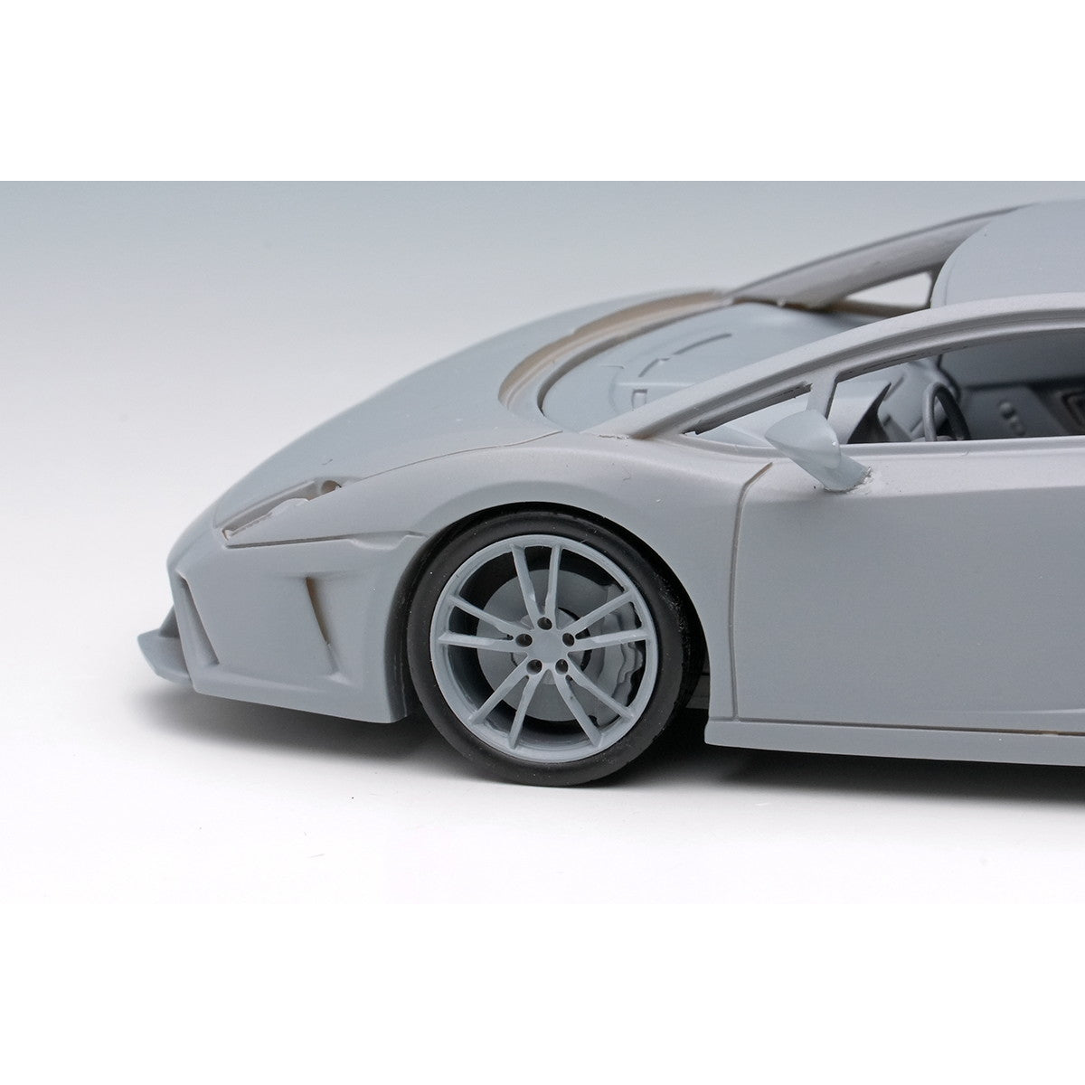 【予約安心出荷】[MDL] 1/43 Lamborghini Gallardo(ランボルギーニ ガヤルド) LP570-4 Squadra Corse 2014 グリジオタラッソ 完成品 ミニカー(EM670A) EIDOLON(アイドロン)(2025年5月)