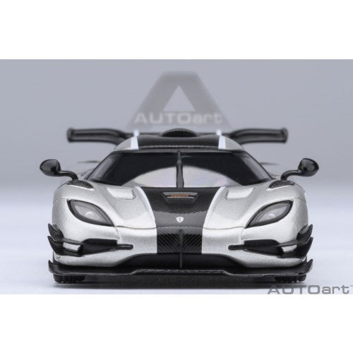 【新品即納】[MDL] オートアート・コンポジトダイキャストモデルシリーズ 1/64 ケーニグセグ One:1(メタリック・シルバー/カーボン・ブラック/オレンジ) 完成品 ミニカー(20042) AUTOart(オートアート)(20250331)