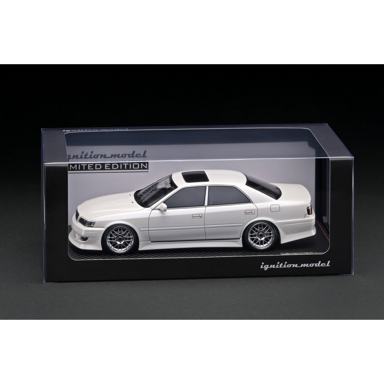 【中古即納】[MDL] (再販) 1/18 VERTEX(ヴァーテックス) JZX100 Chaser(チェイサー) Pearl White(パールホワイト) With Engine 完成品 ミニカー(IG3313) ignition model(イグニッションモデル)(20250331)