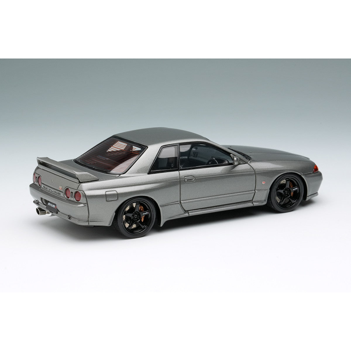 【予約安心出荷】[MDL] 1/43 NISSAN SKYLINE(ニッサン スカイライン) GT-R (NISMO BNR32 CRS Version) 2022(ダークメタルグレー) 完成品 ミニカー(EM769) EIDOLON(アイドロン)(2025年10月)