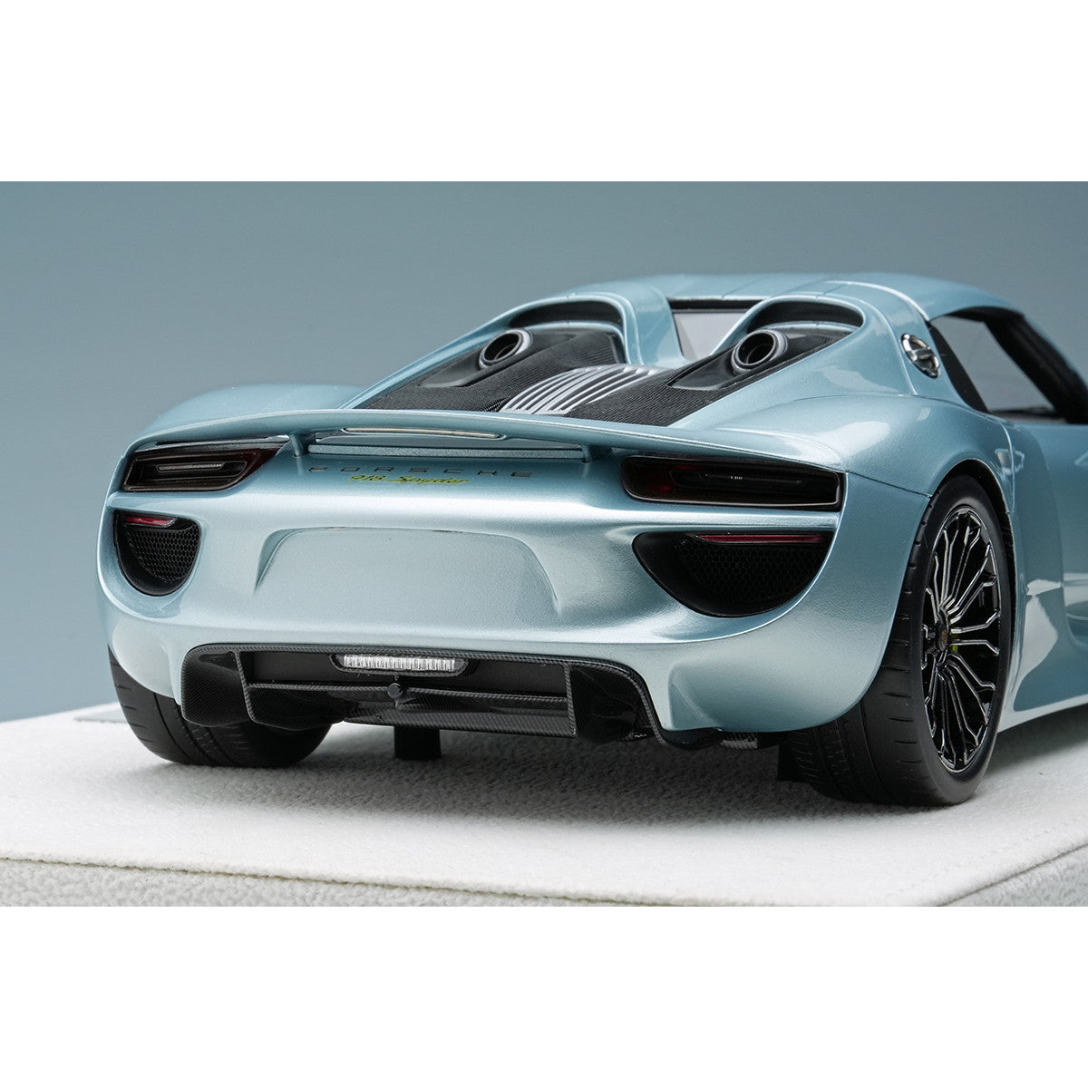 【予約安心出荷】[MDL] 1/18 Porsche 918 Spyder(ポルシェ 918 スパイダー) 2011(リキッドメタルクロームブルー) 完成品 ミニカー(EML045F) EIDOLON(アイドロン)(2025年11月)