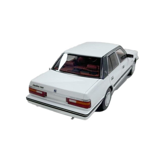 【新品即納】[MDL] 1/18 トヨタ クラウン 1984(ホワイト) 完成品 ミニカー(8250611W) XiaoGuang MODEL(20250731)