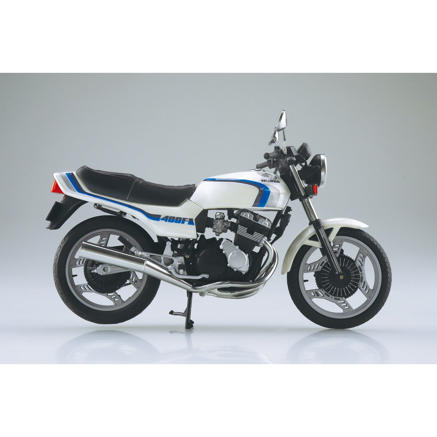 【中古即納】[MDL] 1/12 完成品バイク Honda CBX400F CBX550F Ver. パールシェルホワイト 完成品 ミニカー(112014) スカイネット/アオシマ(20251017)