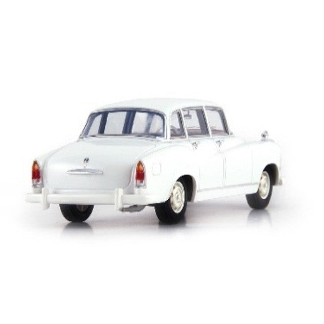 【新品即納】[MDL] 1/43 BMW 505 プルマン ギア エーグル ホワイト 完成品 ミニカー(060632) AUTOCULT(オートカルト)(20250630)