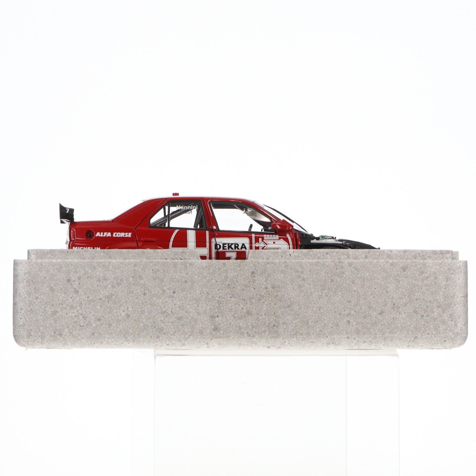 【中古即納】[MDL] 1/18 アルファロメオ 155 V6 TI DTM 1993 #7 最終戦・ホッケンハイム優勝 アレッサンドロ・ナニーニ 完成品 ミニカー(89304) AUTOart(オートアート)(20121229)