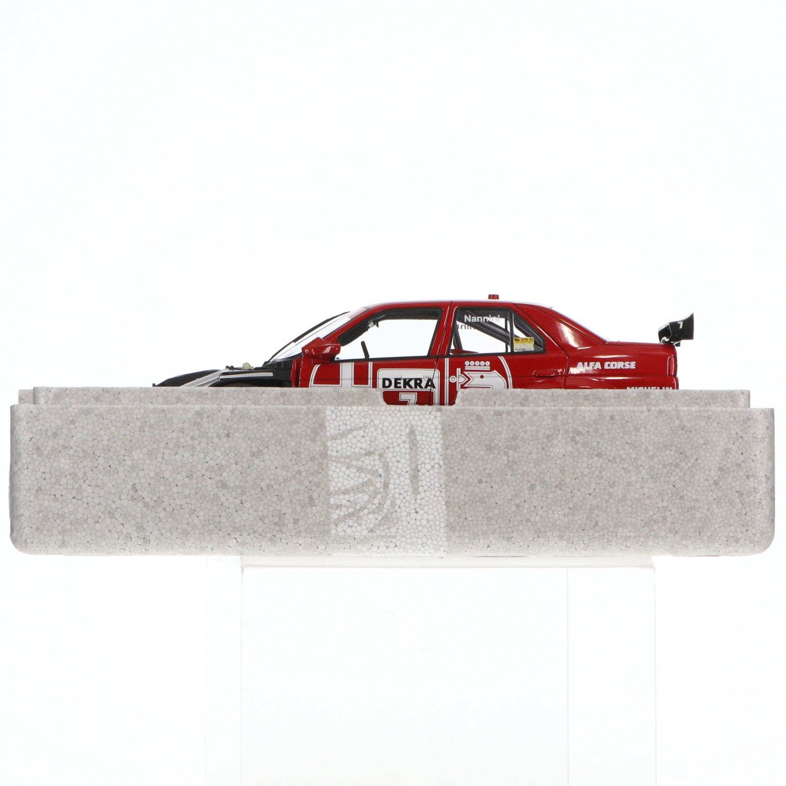 【中古即納】[MDL] 1/18 アルファロメオ 155 V6 TI DTM 1993 #7 最終戦・ホッケンハイム優勝 アレッサンドロ・ナニーニ 完成品 ミニカー(89304) AUTOart(オートアート)(20121229)