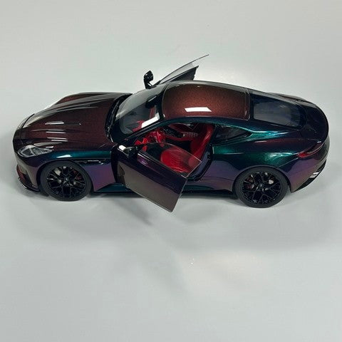 【新品即納】[MDL] 1/18 アストンマーティン DB12 カメレオン 交換用ホイール付属 完成品 ミニカー(8250516BSL) XiaoGuang MODEL(20250731)