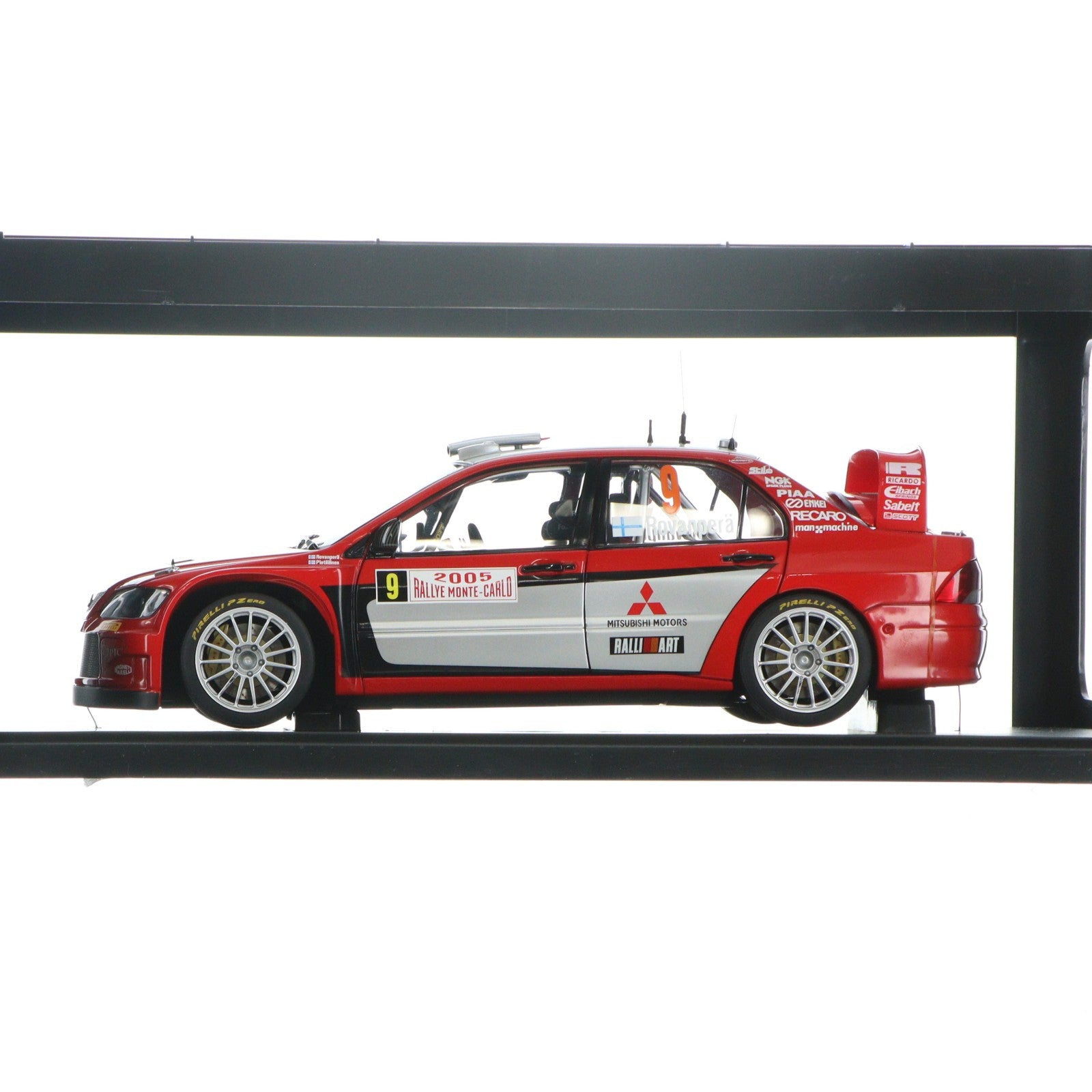 【中古即納】[MDL] RACING DIVISION 1/18 MITSUBISHI LANCER WRC05 RALLY OF MONTE CARLO NGK #9(レッド×シルバー) 完成品 ミニカー(80540) AutoArt(オートアート)(20071110)