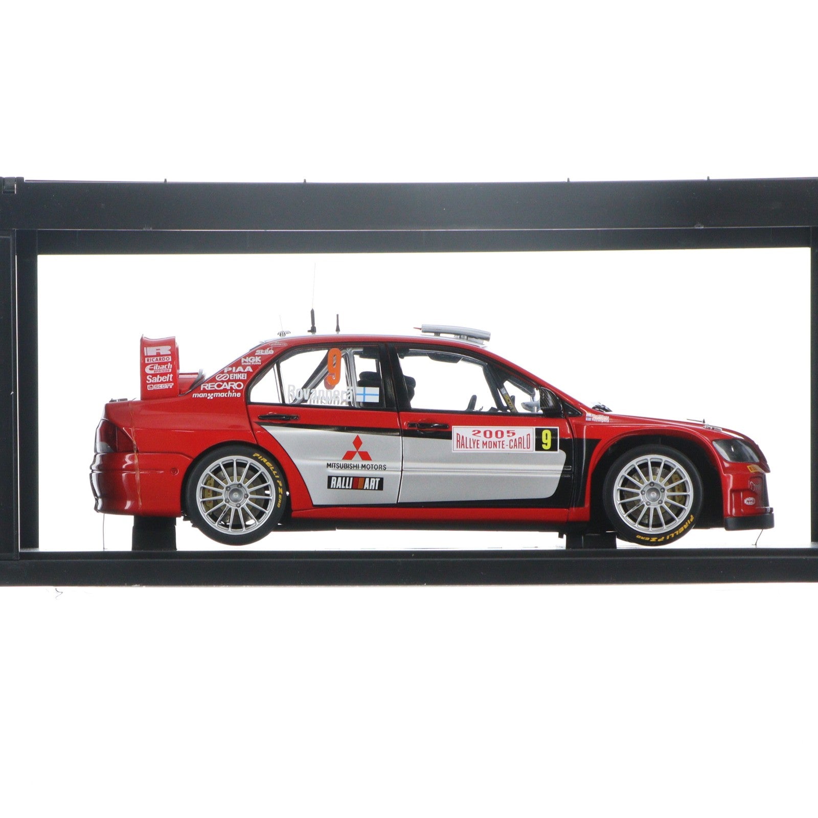 【中古即納】[MDL] RACING DIVISION 1/18 MITSUBISHI LANCER WRC05 RALLY OF MONTE CARLO NGK #9(レッド×シルバー) 完成品 ミニカー(80540) AutoArt(オートアート)(20071110)