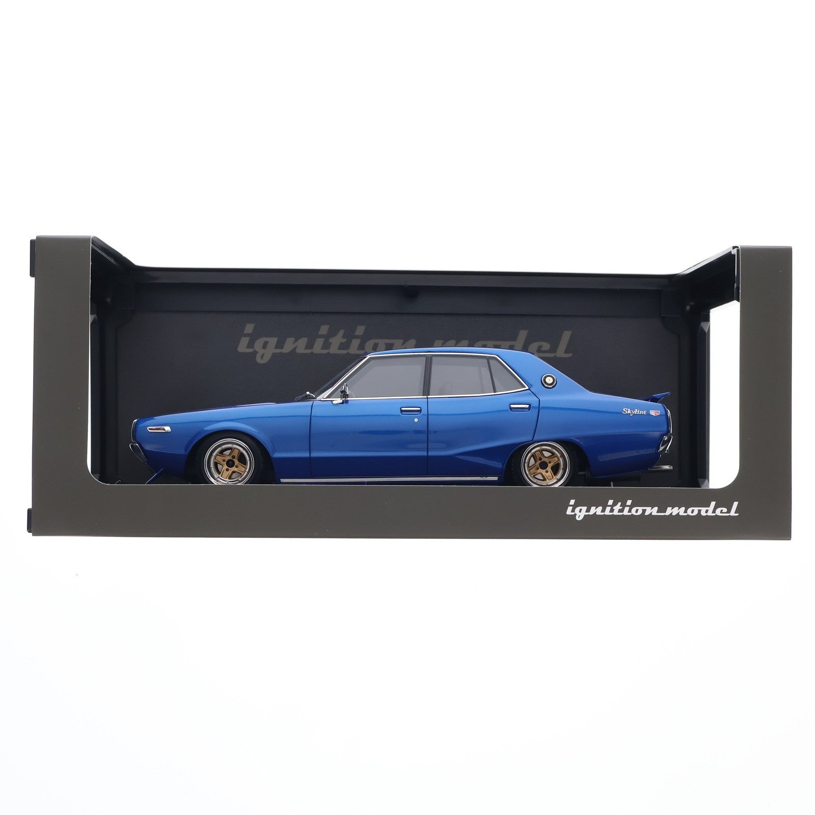 【中古即納】[MDL] 1/18 Nissan Skyline 2000 GT-X (GC110) Blue Metallic 完成品 ミニカー(IG3272) ignition model(イグニッションモデル)(20240519)