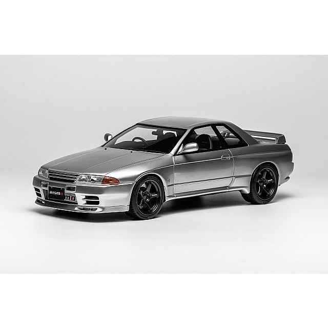 【新品即納】[MDL] 1/18 NISSAN Skyline(スカイライン) GT-R(R32) Customized Version Silver(シルバー) 完成品 ミニカー(MH027SR) MOTORHELIX(モーターヘリックス)(20250831)