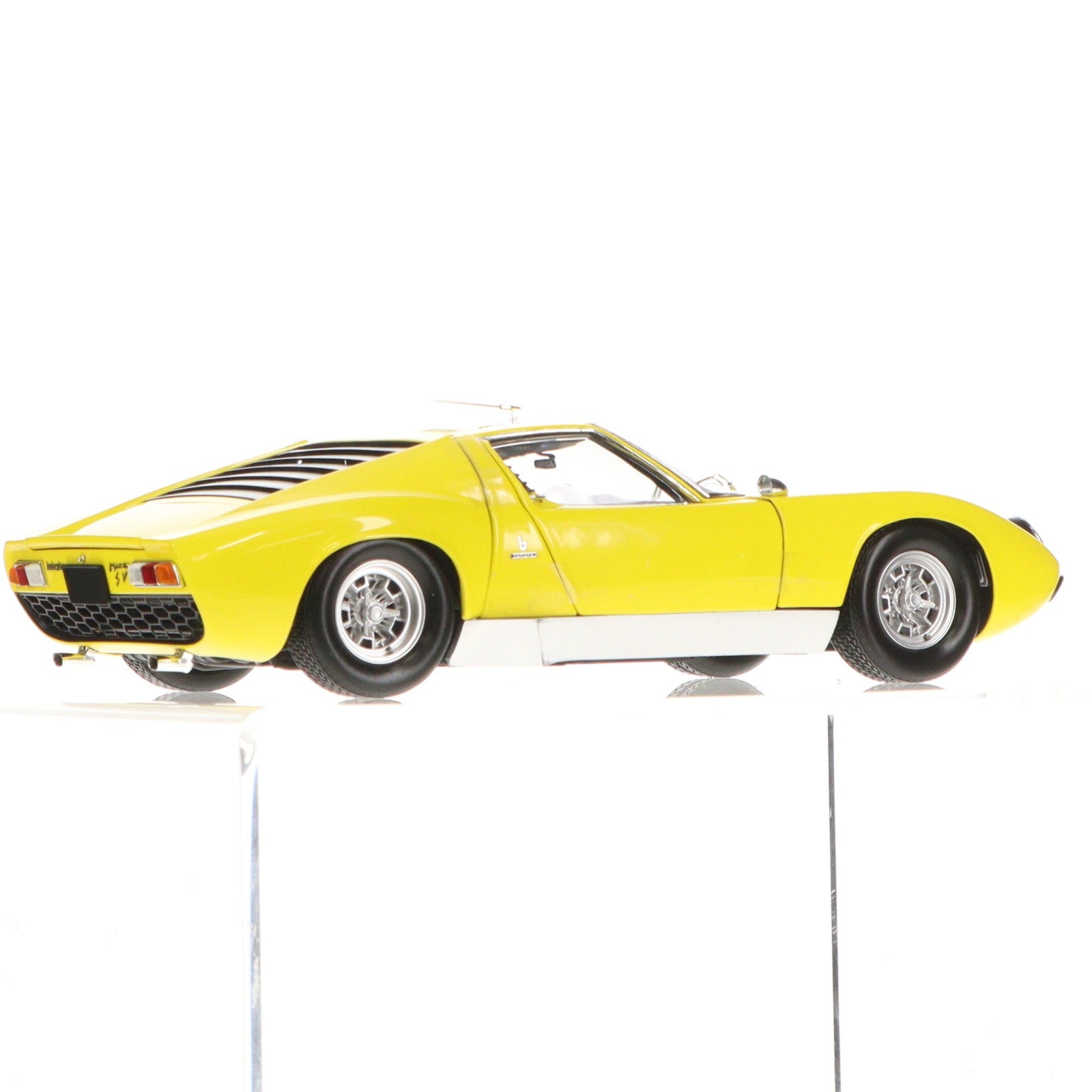 【中古即納】[MDL] 1/18 ランボルギーニ ミウラ P400SV (イエロー/シルバー) 完成品 ミニカー(KS08317Y) 京商(20220929)