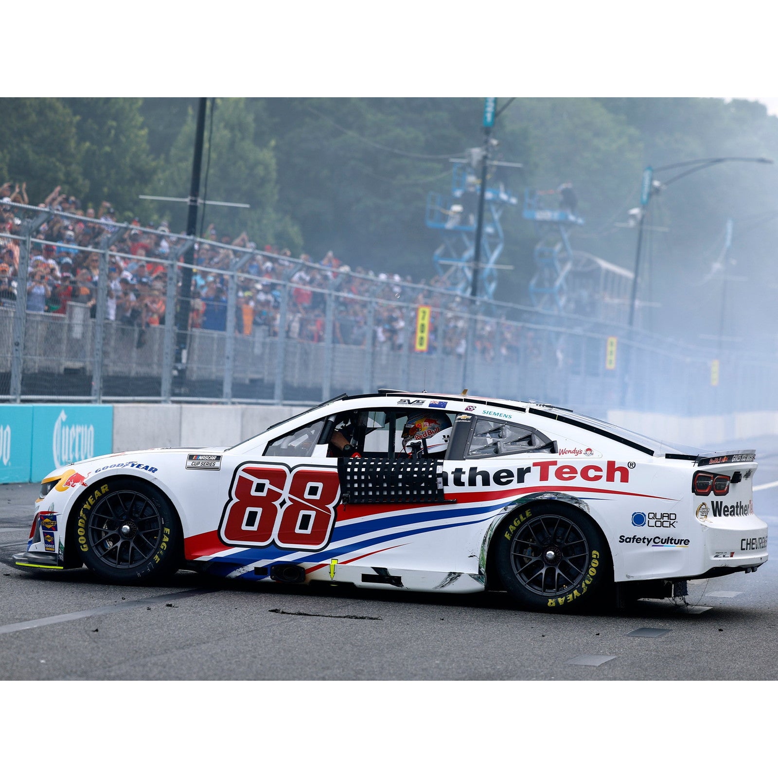 【予約安心出荷】[MDL] Lionel Racing(ライオネルレーシング) NASCAR CUP Series 1/64 WEATHERTECH 2025 シボレー カマロ シェーン・ヴァン・ギスバーゲン #88 シカゴ GRANT PARK 165 ウィナー 完成品 ミニカー(LR334808) 京商(2025年12月)