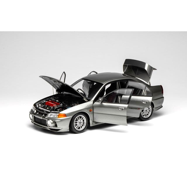 【予約安心出荷】[MDL] 1/18 三菱 ランサー エボリューション EVO IV Steel Silver Metallic(スチールシルバーメタリック) 完成品 ミニカー(M84001) MOTORHELIX(モーターヘリックス)(2025年9月)