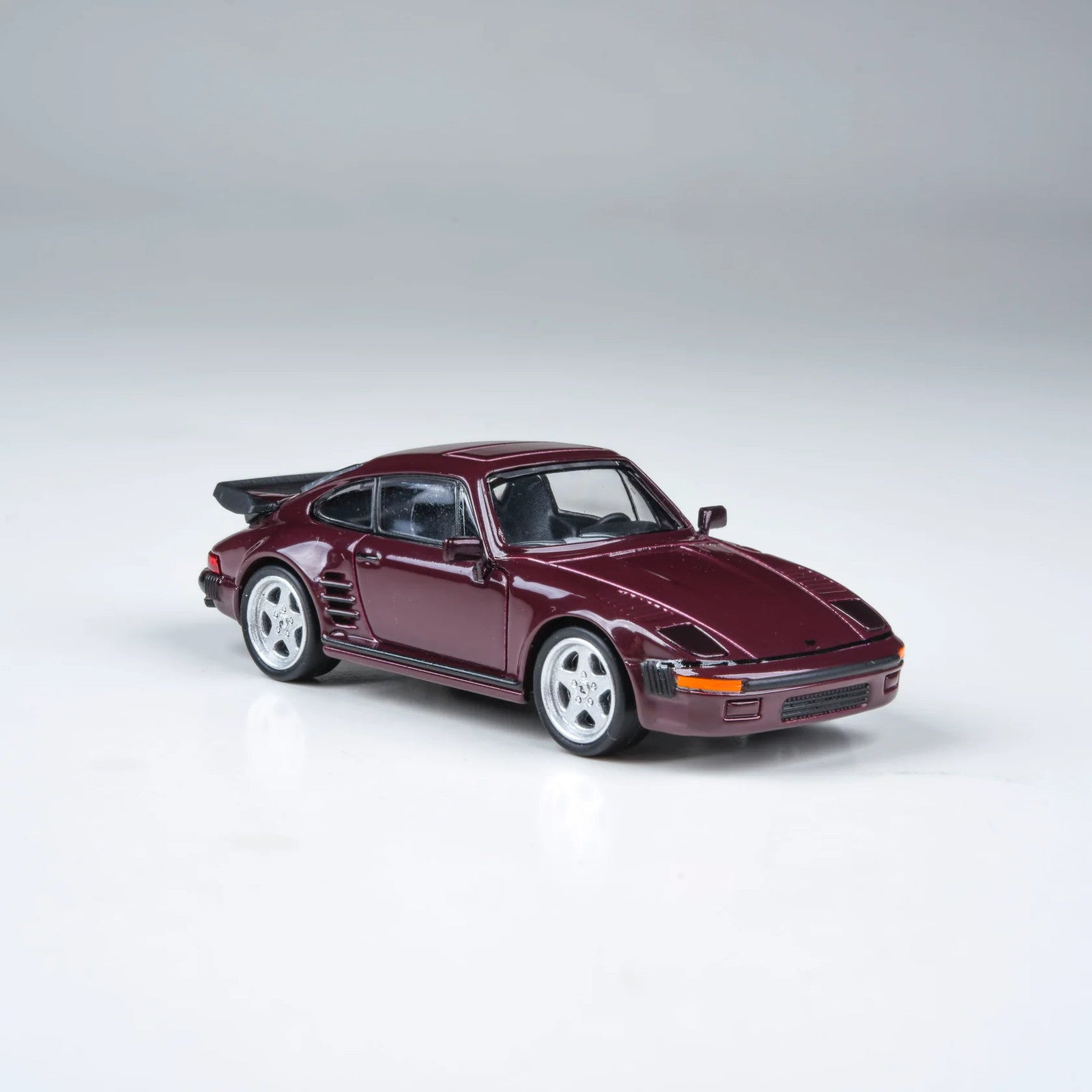 【予約安心出荷】[MDL] PARA64 1/64 RUF BTR スラントノーズ 1986 ルビーレッドメタリック RHD 完成品 ミニカー(PA65547) PARAGON(パラゴン)(2025年11月)
