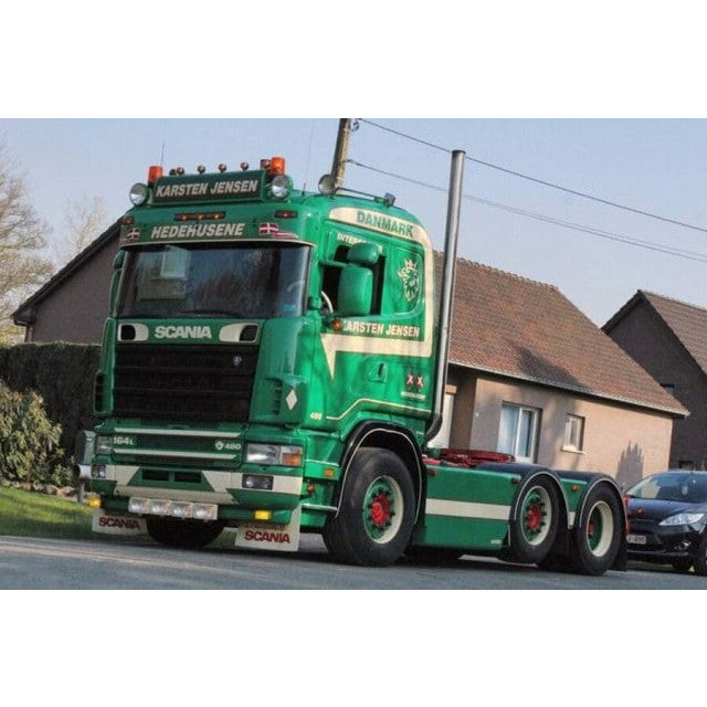 【予約安心出荷】[MDL] 1/50 Karsten Jensen SCANIA 4 SERIES FLAT ROOF 6X2 TWIN STEER 完成品 ミニカー(01-5014) WSI MODELS(2026年5月)