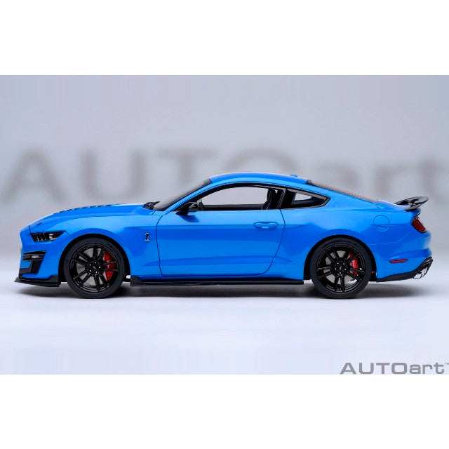 【予約安心出荷】[MDL] オートアート・コンポジットモデルシリーズ 1/18 フォード マスタング シェルビー GT500(ブルー/ホワイト・ストライプ) 完成品 ミニカー(73094) AUTOart(オートアート)(2025年12月)