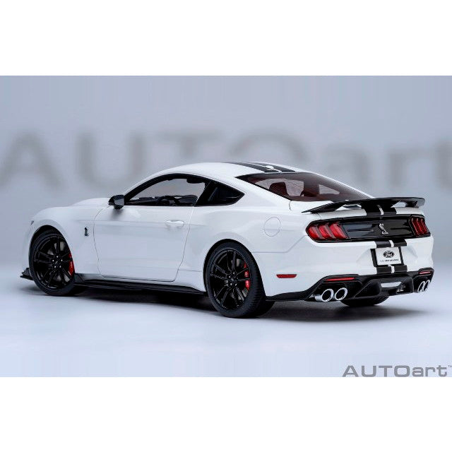 【予約安心出荷】[MDL] オートアート・コンポジットモデルシリーズ 1/18 フォード マスタング シェルビー GT500(ホワイト/ブラック・ストライプ) 完成品 ミニカー(73095) AUTOart(オートアート)(2025年12月)