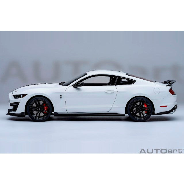 【予約安心出荷】[MDL] オートアート・コンポジットモデルシリーズ 1/18 フォード マスタング シェルビー GT500(ホワイト/ブラック・ストライプ) 完成品 ミニカー(73095) AUTOart(オートアート)(2025年12月)