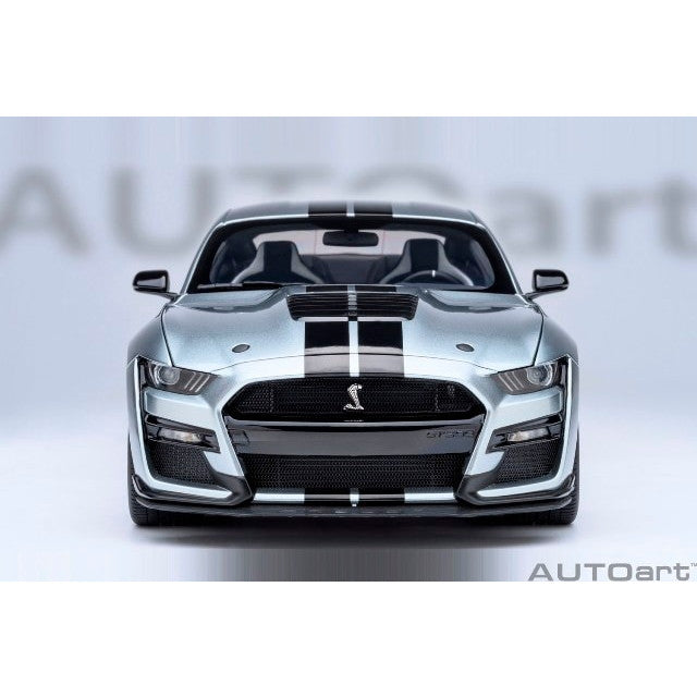 【予約安心出荷】[MDL] オートアート・コンポジットモデルシリーズ 1/18 フォード マスタング シェルビー GT500(シルバー/ブラック・ストライプ) 完成品 ミニカー(73096) AUTOart(オートアート)(2025年12月)