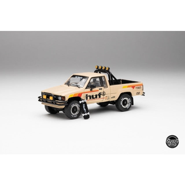 【予約安心出荷】[MDL] 1/64 トヨタ ハイラックス SR5 4X4 HUF×Diecasttalk特注品 完成品 ミニカー(DTGHUF-003) Gaincorp Products(ゲインコーププロダクツ)(2025年12月)