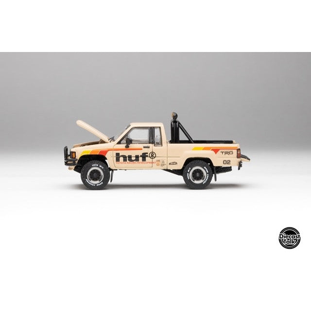 【予約安心出荷】[MDL] 1/64 トヨタ ハイラックス SR5 4X4 HUF×Diecasttalk特注品 完成品 ミニカー(DTGHUF-003) Gaincorp Products(ゲインコーププロダクツ)(2025年12月)