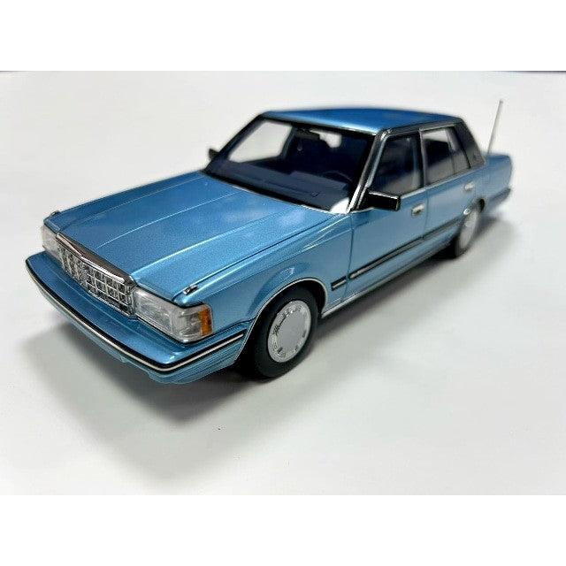 【予約安心出荷】[MDL] 1/18 トヨタ クラウン MS122 ライトブルー 完成品 ミニカー(8251121LB) XiaoGuang MODEL(2025年12月)