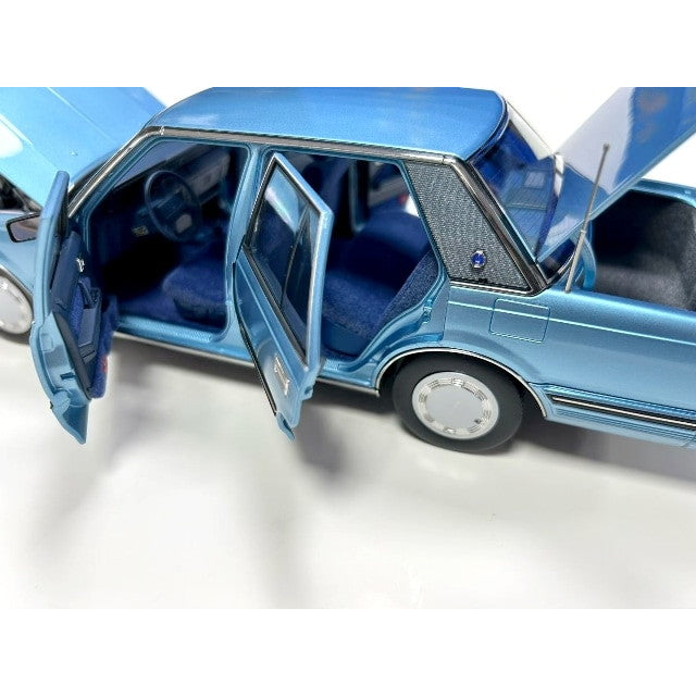 【予約安心出荷】[MDL] 1/18 トヨタ クラウン MS122 ライトブルー 完成品 ミニカー(8251121LB) XiaoGuang MODEL(2025年12月)