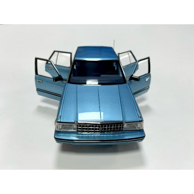 【予約安心出荷】[MDL] 1/18 トヨタ クラウン MS122 ライトブルー 完成品 ミニカー(8251121LB) XiaoGuang MODEL(2025年12月)