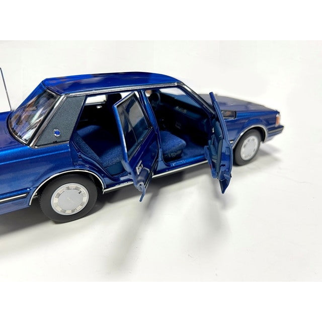 【予約安心出荷】[MDL] 1/18 トヨタ クラウン MS122 ディープブルー 完成品 ミニカー(8251122DKB) XiaoGuang MODEL(2025年12月)