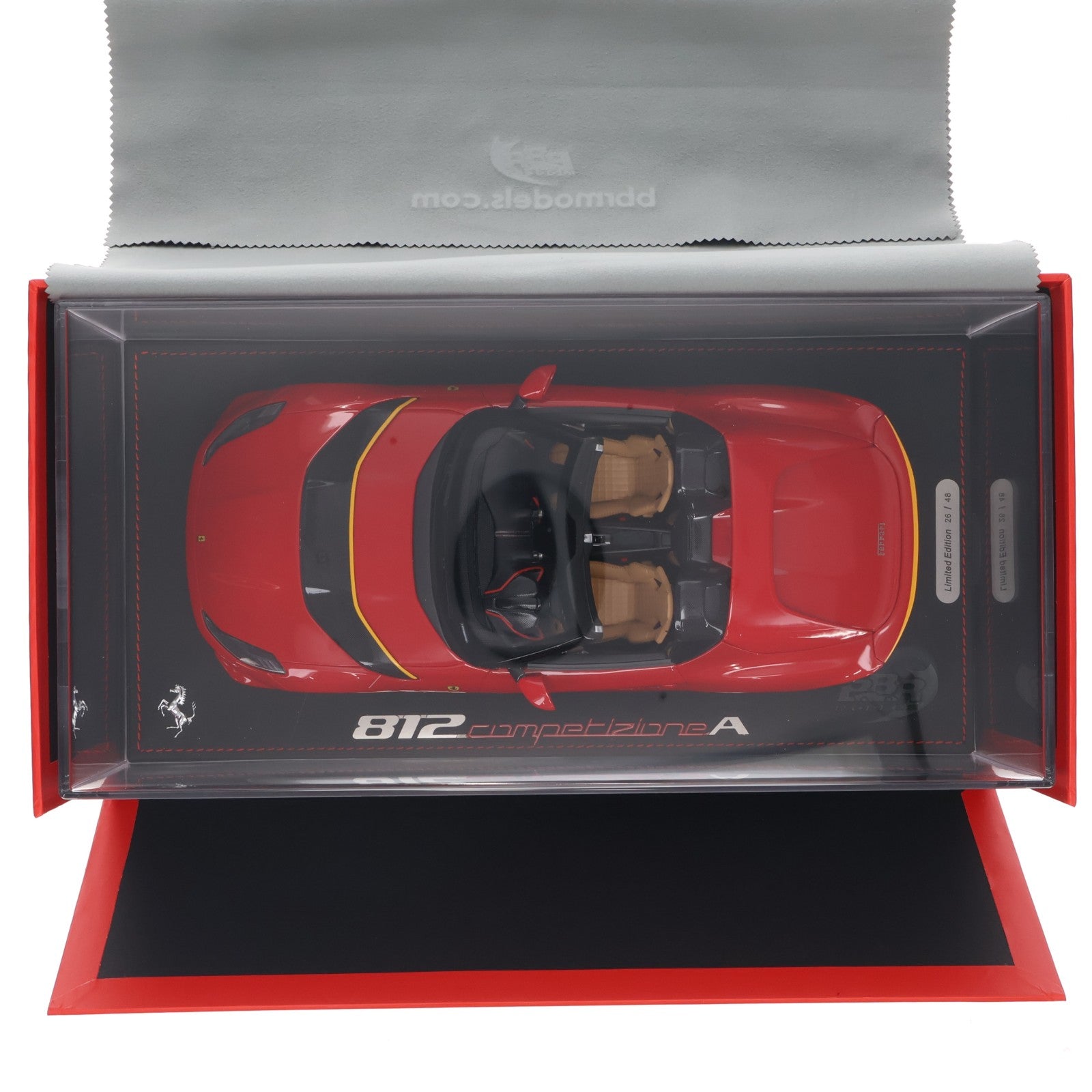 【中古即納】[MDL] 1/18 FERRARI 812 Competizione A(フェラーリ 812 コンペティツィオーネA) Corsa 322 Diamont Matt Grey Corsa Wheels/Yellow Stripe(ケース付) 完成品 ミニカー(P18209DV) BBR(20231222)