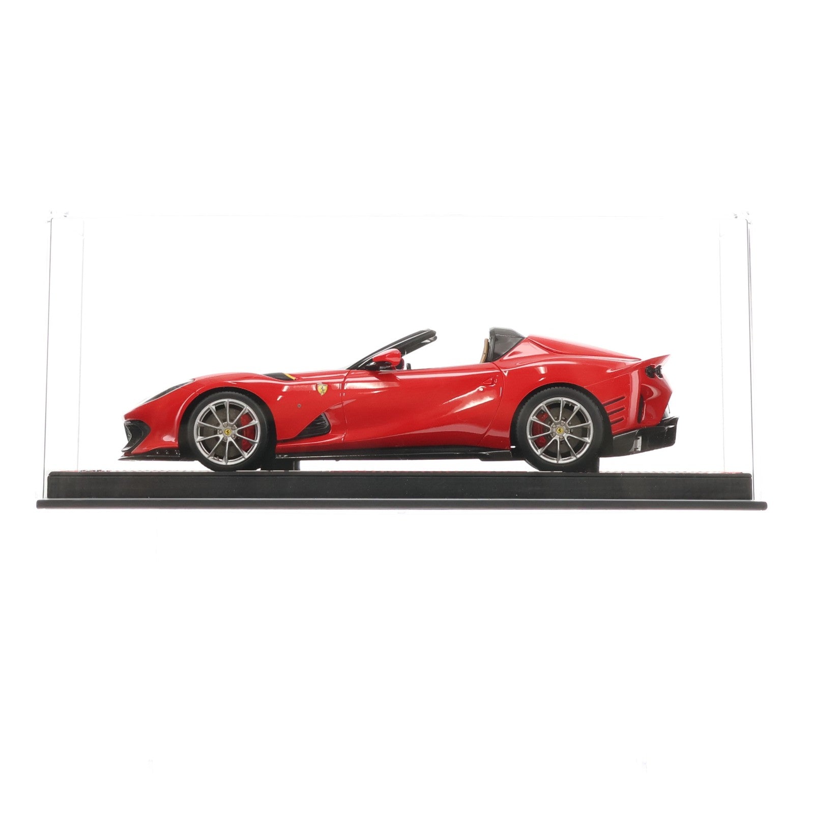 【中古即納】[MDL] 1/18 FERRARI 812 Competizione A(フェラーリ 812 コンペティツィオーネA) Corsa 322 Diamont Matt Grey Corsa Wheels/Yellow Stripe(ケース付) 完成品 ミニカー(P18209DV) BBR(20231222)
