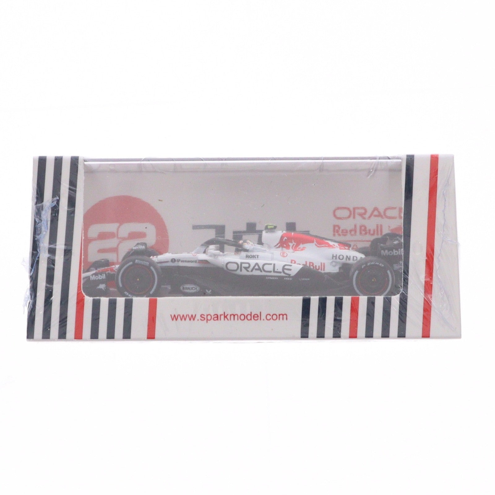 【中古即納】[MDL] 1/64 Red Bull(レッドブル) Racing RB21 No.22 Oracle Red Bull Racing Japanese GP 2025 Yuki Tsunoda 完成品 ミニカー(Y442) SPARK(スパーク)(20260131)