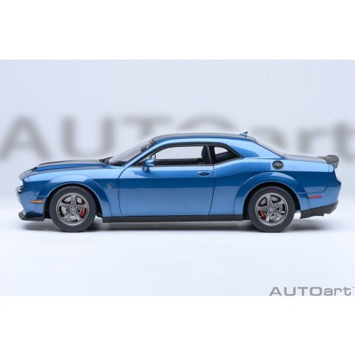 【新品即納】[MDL] オートアート・コンポジットダイキャストモデル 1/18 ダッジ チャレンジャー SRT スーパー ストック 2023 (パール・ブルー/カーボンブラック・ストライプ 『FROSTBITE』) 完成品 ミニカー(71767) AUTOart(オートアート)(20260331)