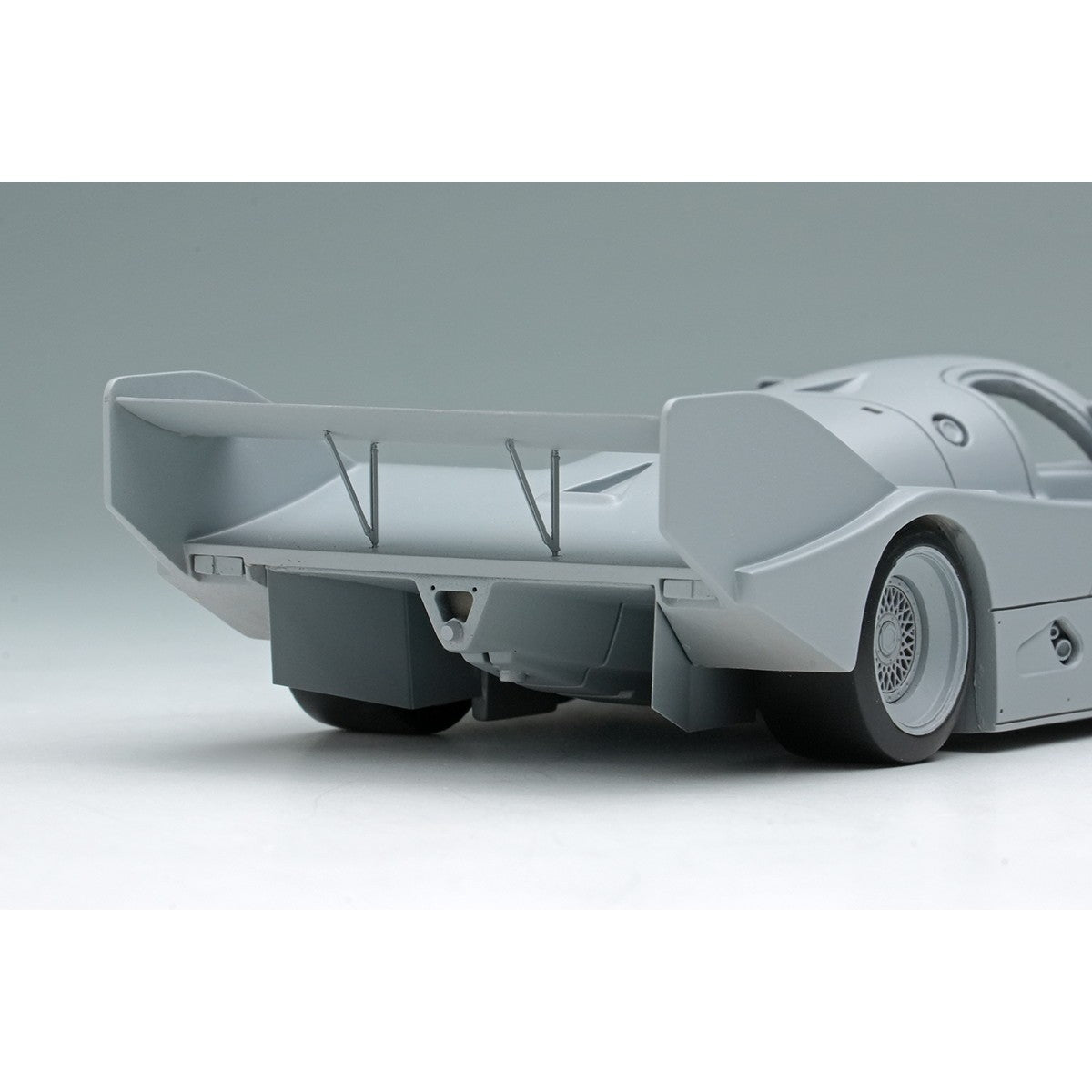 【予約安心出荷】[MDL] 1/43 ポルシェ 962C 『Brun Motorsport - Jagermeister』 1000km Spa 1986 ウィナー No.17 完成品 ミニカー(VM052) VISION(ヴィジョン)(2026年7月)