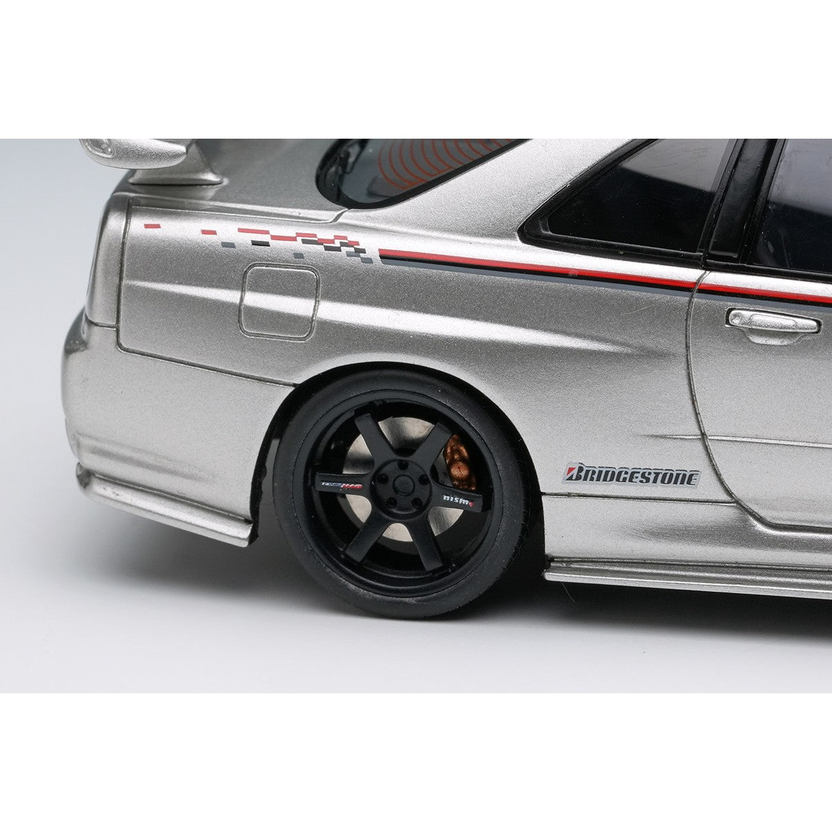 【予約安心出荷】[MDL] 1/43 ニスモ R34 Z-tune プロトタイプ 2001 シルバー/ニスモストライプ 完成品 ミニカー(EM792) EIDOLON(アイドロン)(2026年7月)
