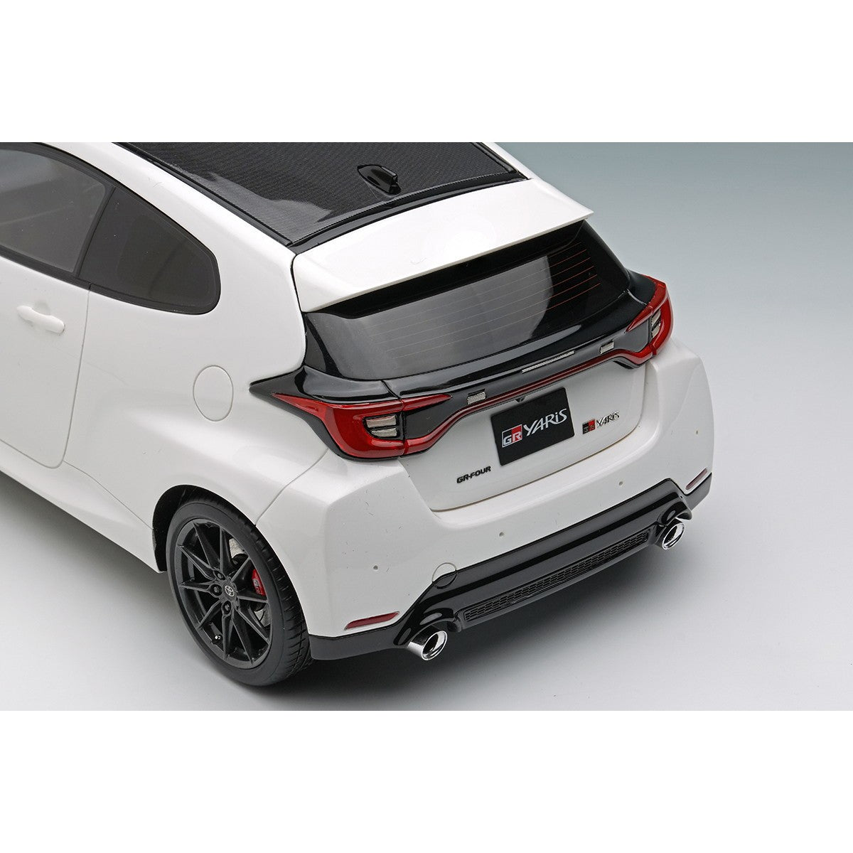 【予約安心出荷】[MDL] 1/18 Toyota GR Yaris(ヤリス) RZ High Performance 2024(スーパーホワイト2) 完成品 ミニカー(EML182A) EIDOLON(アイドロン)(2026年7月)