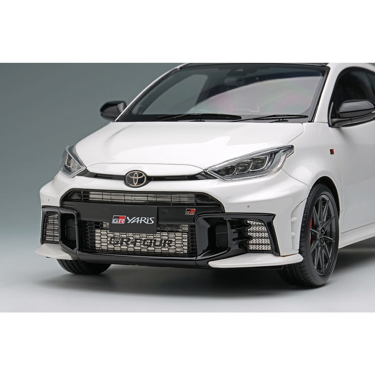 【予約安心出荷】[MDL] 1/18 Toyota GR Yaris(ヤリス) RZ High Performance 2024(スーパーホワイト2) 完成品 ミニカー(EML182A) EIDOLON(アイドロン)(2026年7月)
