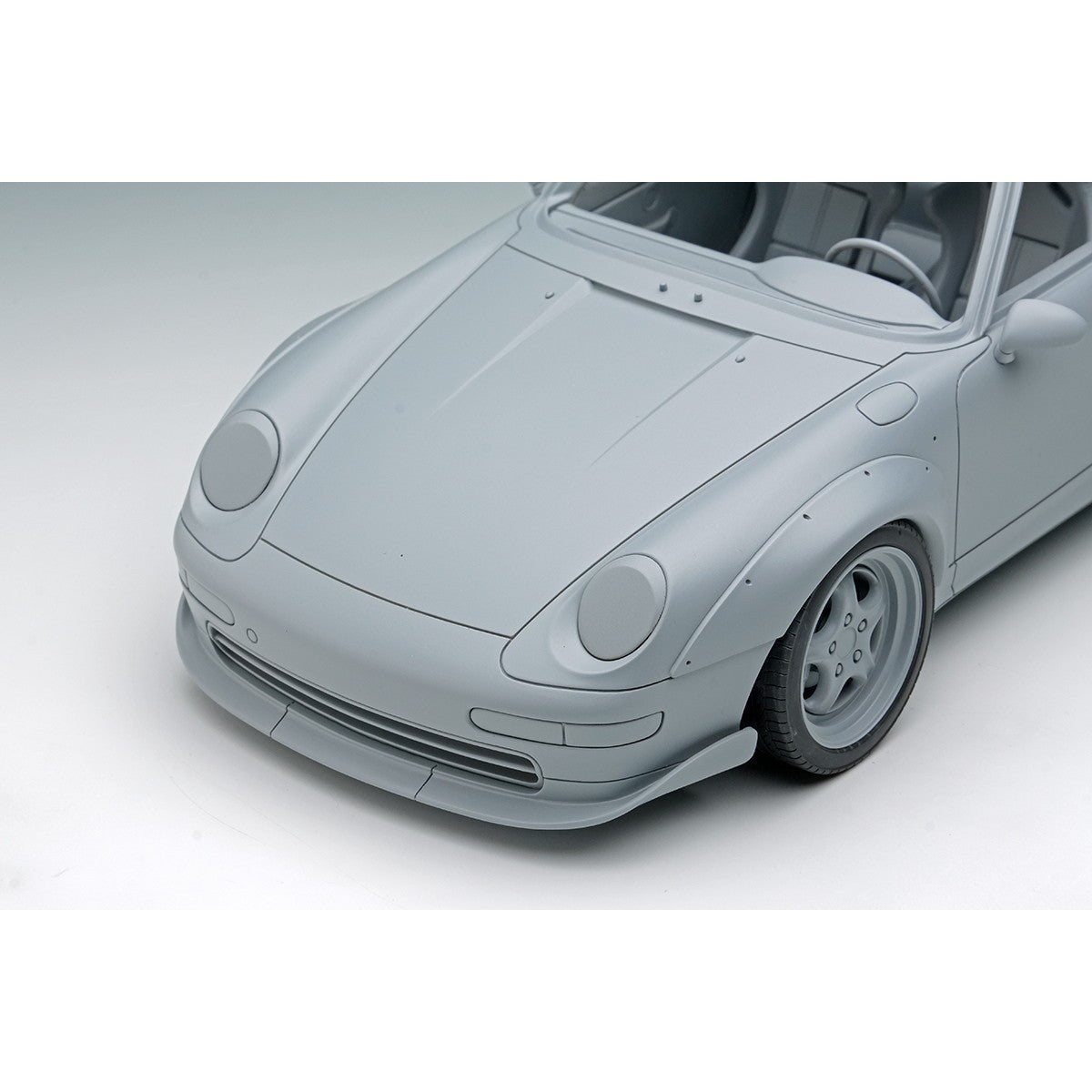 【予約安心出荷】[MDL] 1/18 Porsche(ポルシェ) 911(993) GT2 Street 1996(シルバー) 完成品 ミニカー(EML213A) EIDOLON(アイドロン)(2026年7月)