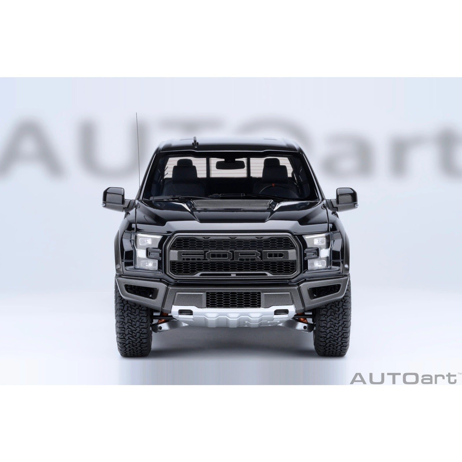 【予約安心出荷】[MDL] オートアート・コンポジットモデルシリーズ 1/18 フォード F-150 ラプター スーパークルー 2019(メタリック・ブラック) 完成品 ミニカー(72947) AUTOart(オートアート)(20260531)