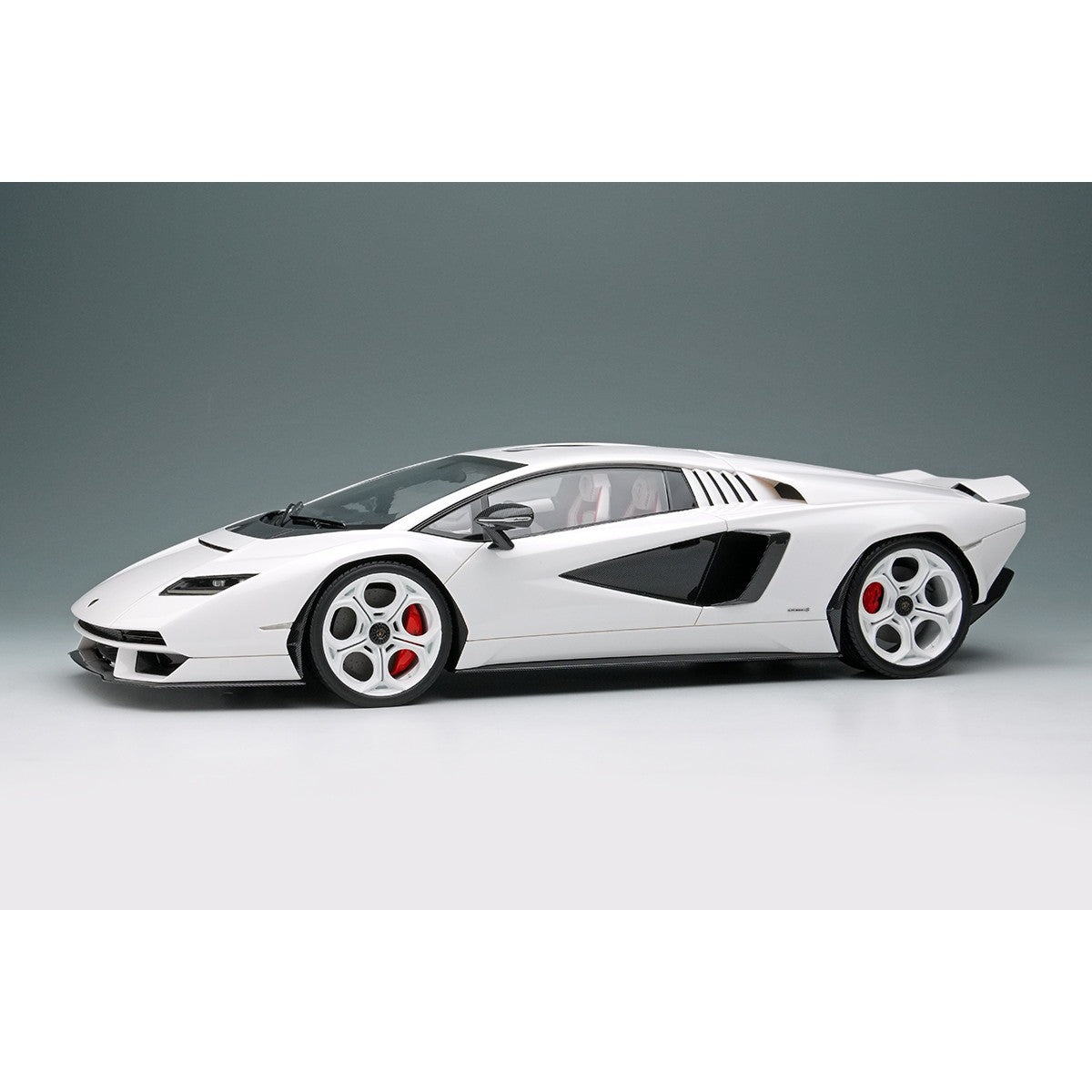 【予約安心出荷】[MDL] 1/18 Lamborghini Countach LPI 800-4(Wing Up)(ホワイト) 完成品 ミニカー(EML207A) EIDOLON(アイドロン)(2026年9月)