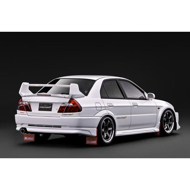 【予約安心出荷】[MDL] 1/18 Mitsubishi LANCER EVOLUTION V(ランサーエボリューション5)(CP9A) White 完成品 ミニカー(IG4017) ignition model(イグニッションモデル)(2027年1月)