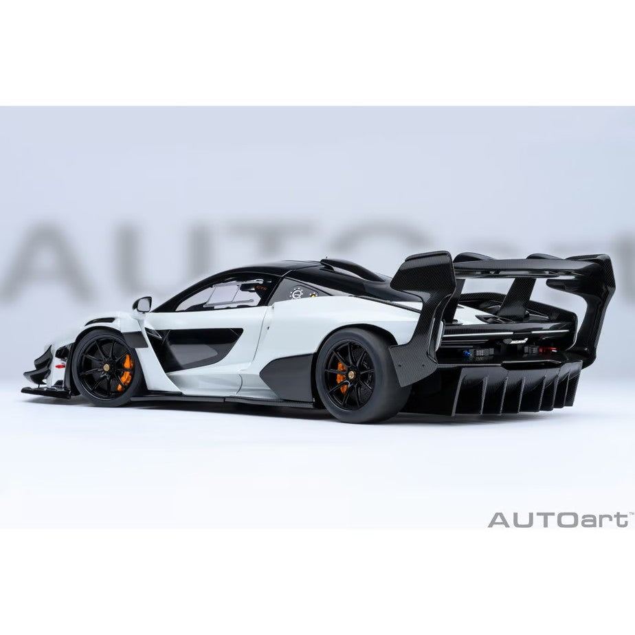 【新品即納】[MDL] オートアート・コンポジットモデルシリーズ 1/18 マクラーレン セナ GTR(メタリック・ホワイト) 完成品 ミニカー(81953) AUTOart(オートアート)(20260831)