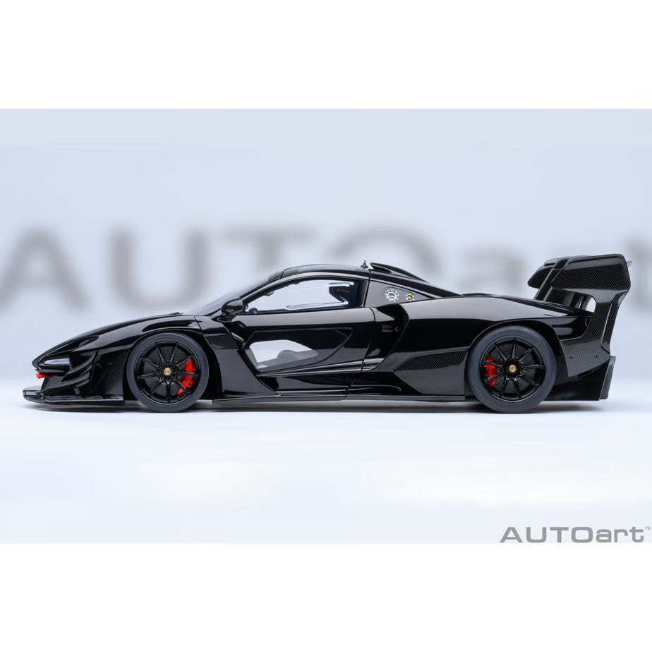 【新品即納】[MDL] オートアート・コンポジットモデルシリーズ 1/18 マクラーレン セナ GTR(メタリック・ブラック) 完成品 ミニカー(81954) AUTOart(オートアート)(20260831)