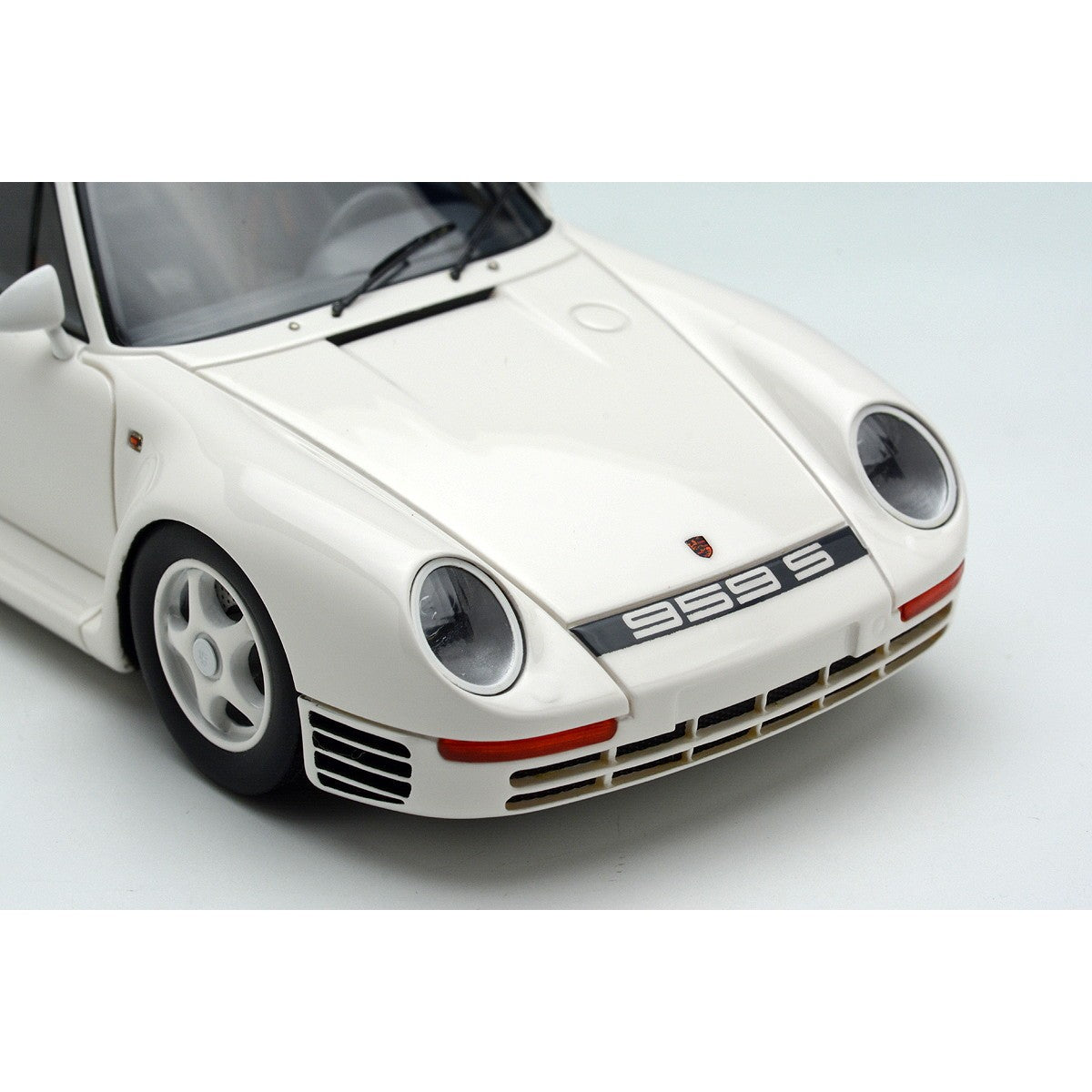 【予約安心出荷】[MDL] (再販) 1/43 Porsche(ポルシェ) 959 S 1986 ホワイト/グレーストライプ 完成品 ミニカー(EM354A) EIDOLON(アイドロン)(2027年2月)