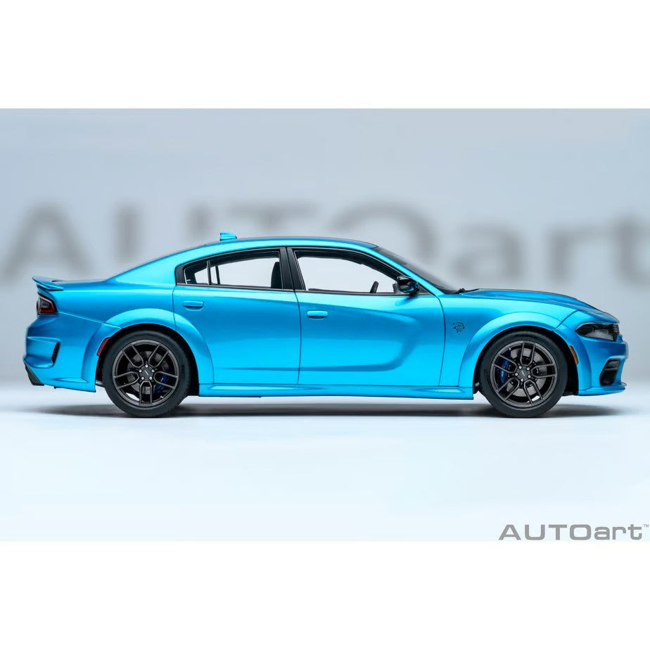 【予約安心出荷】[MDL] オートアート・コンポジットモデルシリーズ 1/18 ダッジ チャージャー SRT ヘルキャット レッドアイ ジェイルブレイク(パール・ブルー×カーボンブラック・ストライプ(B5 BLUE)) 完成品 ミニカー(71753) AUTOart(オートアート)(2026年9月)