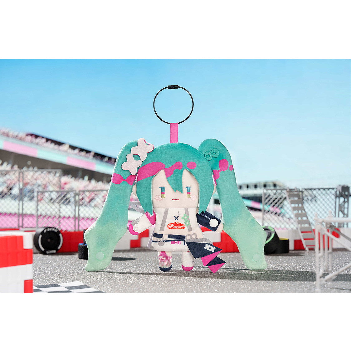【新品即納】[GDS] 初音ミク レーシングVer. 2025 ストラップポーチA 初音ミク GTプロジェクト GoodSmile Moment(グッドスマイルモーメント)(20260430)